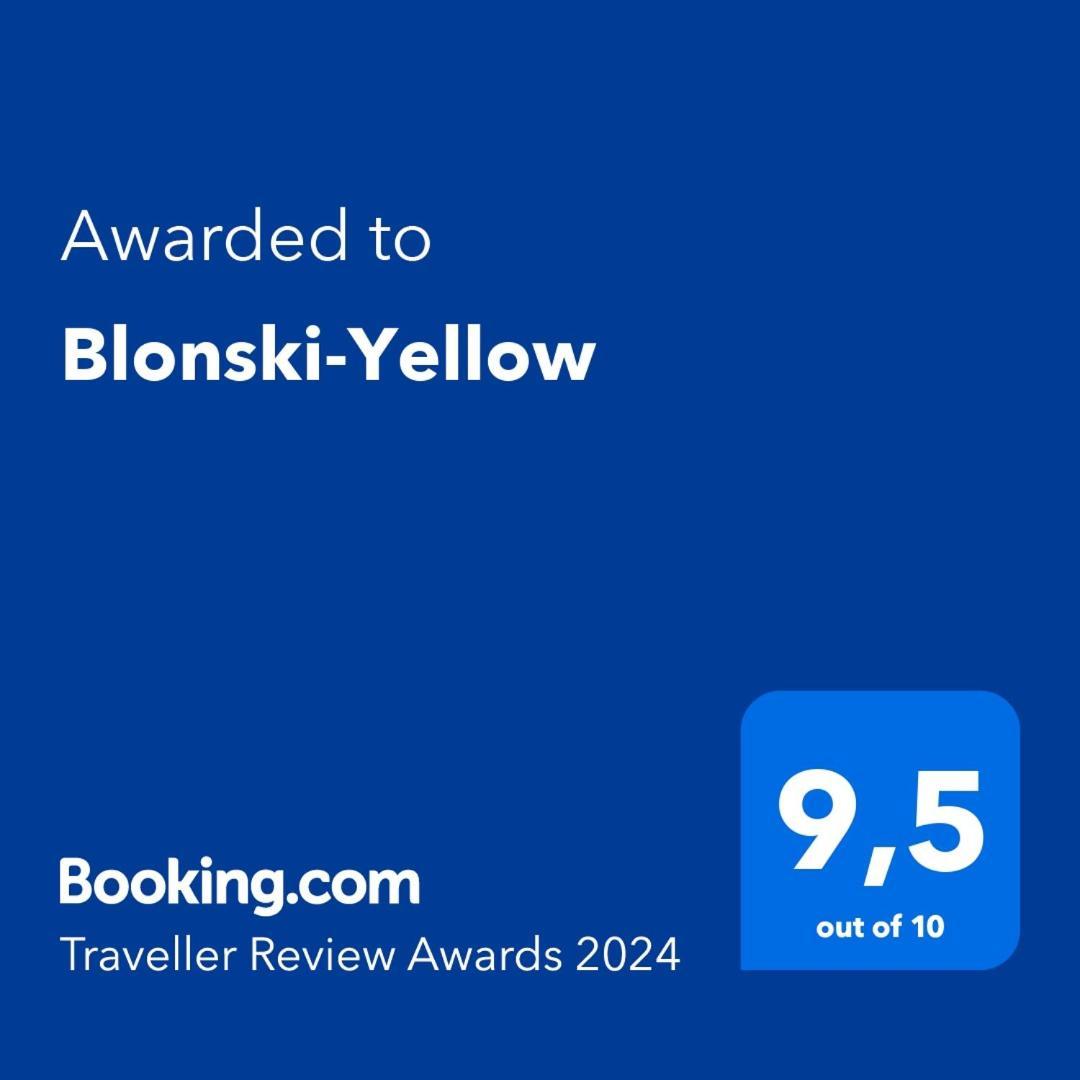 Blonski-Yellow Малага Экстерьер фото
